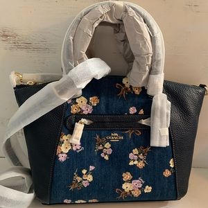 Prairie Satchel With Painted Floral Box Print